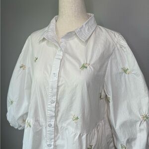 Polagram White Button Down Shirt with Floral Embroidery